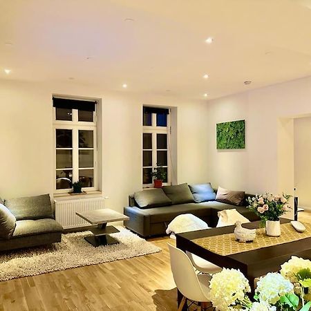 Wohnung Am Schloss 2 - Bestes Apartment In Weilburg Exteriör bild